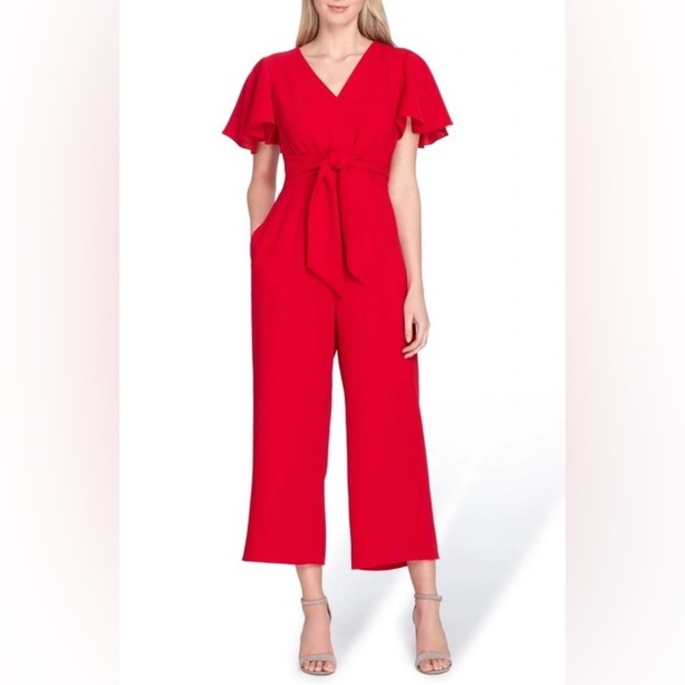NWT Tahari Short Sleeve Crepe Jumpsuit
